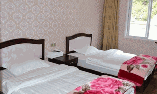 理县毕棚沟休闲山庄